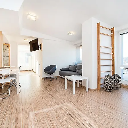 Castle View With 3 Balconies Ideal For Groups By Easybnb Apartment Prague